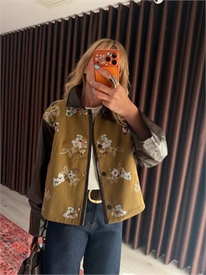 Orijinal Model Pul Payet İşlemeli Deri Mix Ceket