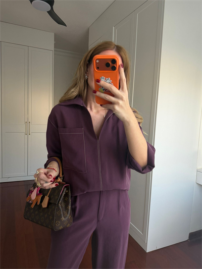 Orijinal Model , Beyaz Dikiş Detaylı , Tok Tencel , Mürdüm Takım