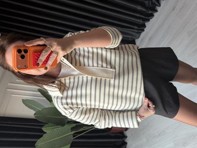 Yarım Fermuarlı , Siyah Çizgili , Polo Yaka Sweatshirt