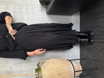 Buruşuk Model , İçi Astarlı , Siyah Midi Etek