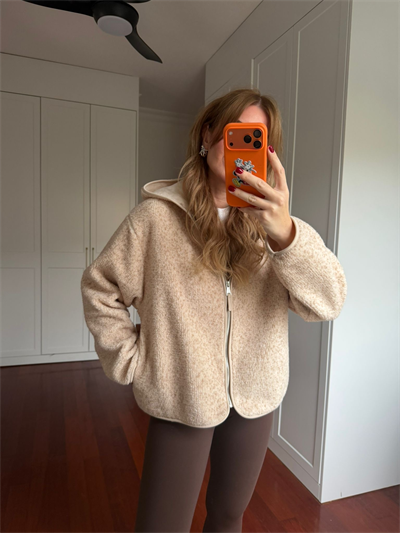 Orijinal Model , Kapüşonlu , Biyeli , Bej Teddy Mont
