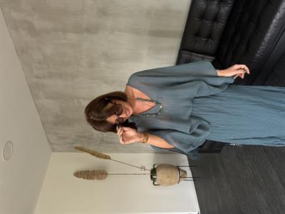 Kolye Aksesuarlı , İndigo , Etek & Bluz Takım