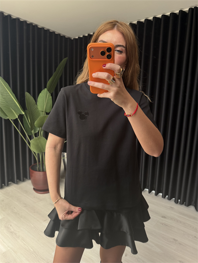Orijinal Model , Mini İşlemeli , Siyah T-shirt