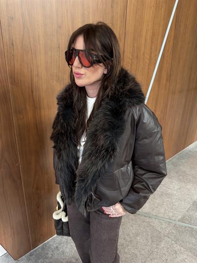 Çift Taraflı , Yakası Çıkarılabilir Kürklü , İthal Acıkahve Mont