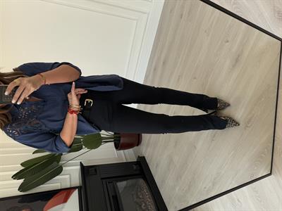 Bir Beden İncelten , Lacivert , Yırtmaçlı Paça Pantolon