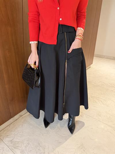 Orijinal Model , Fermuar Yırtmaçlı , Siyah Kemerli Etek