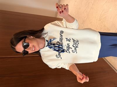 Mavi Fularlı , Yumuşacık , Ekru Sweatshirt