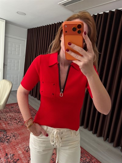Polo Yaka , Fermuarlı , Premium Kırmızı Triko