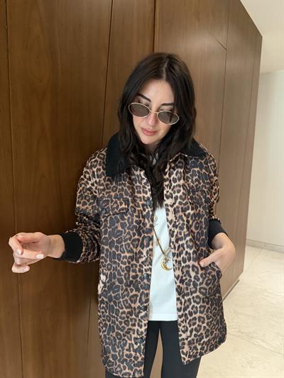 Siyah Peluş Yakalı , Leopar Mont