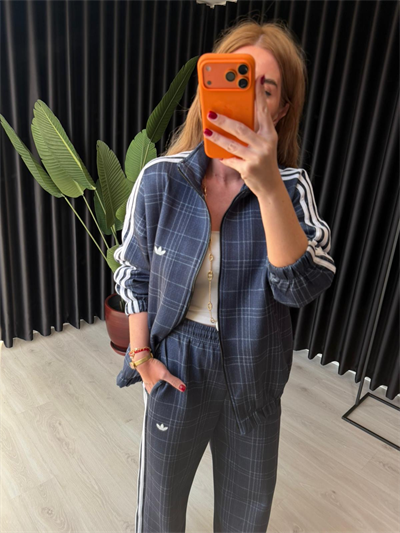 Orijinal Model Premium Lacivert Ekoseli Takım