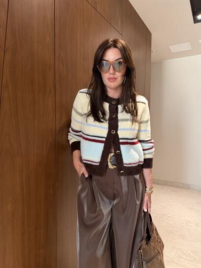 Tasarım Gold Düğmeli , Renkli Çizgili , Triko Hırka