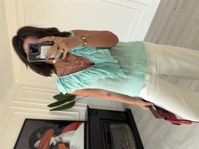 Fırfır Detaylı , Premium Seri , Su Yeşili , Kolsuz Bluz