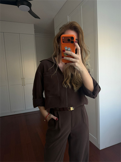 Orijinal Model , Beyaz Dikiş Detaylı , Tok Tencel , Acıkahve Takım