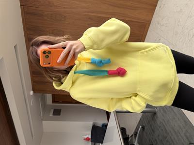 Renkli Bağcıklı , Sarı Sweatshirt