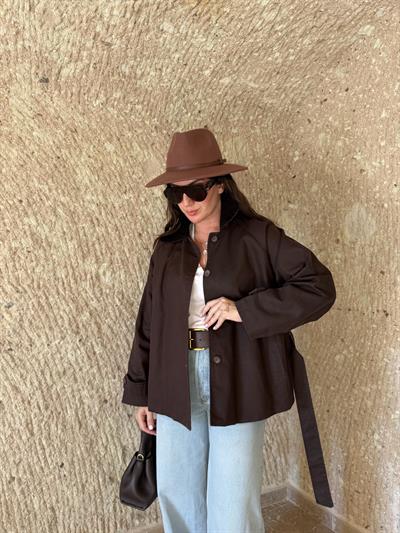 Yağlı Dokuda , Kadife Yakalı , Acı Kahve , Kuşaklı Trençkot