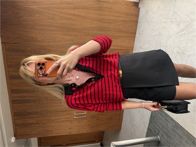 Polo Yaka Önden Düğmeli Siyah Çizgili Tiril Kırmızı Bluz