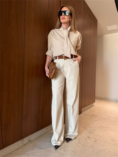 Orijinal Model , Bej , %100 Koton , Fularlı Poplin Gömlek