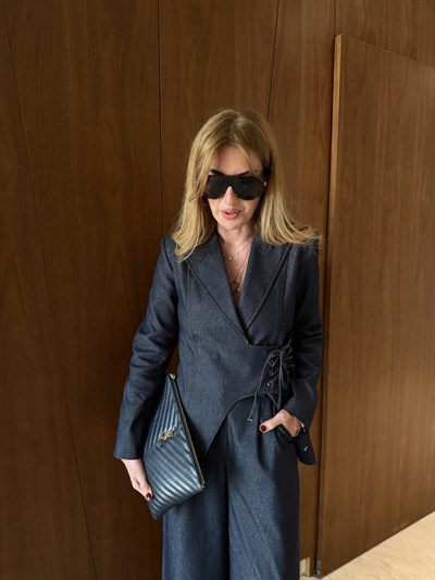 Orijnal Marka Likralı Gabardin Bağlama Detaylı Lacivert Premium Takım