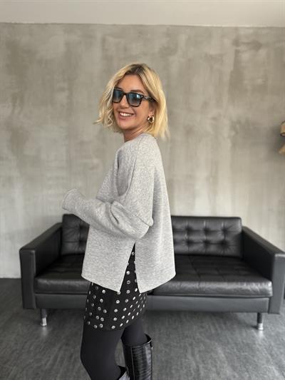 Yanı Yırtmaçlı , İçi Şardonlu , Gri Sweatshirt