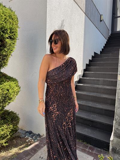 Yarım Omuz, Leopar Desenli Likralı Uzun Elbise