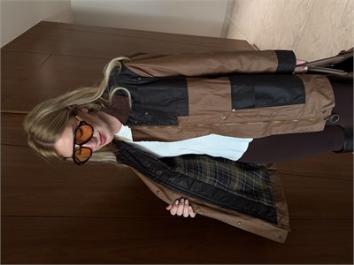 Orijinal Model , Colorblock , Kemerli , Yağlı Dokuda Mont
