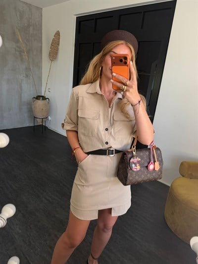 Orijinal Model , Kemerli , Etek & Gömlek , Bej Gabardin Takım