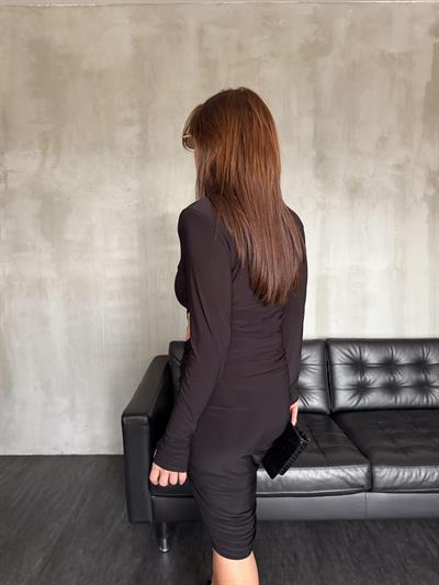 Yanları Dekolteli , Vatkalı , Siyah Likralı Elbise