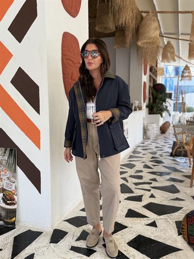 Premium Kalite , Kadife Yakalı , Lacivert Ceket