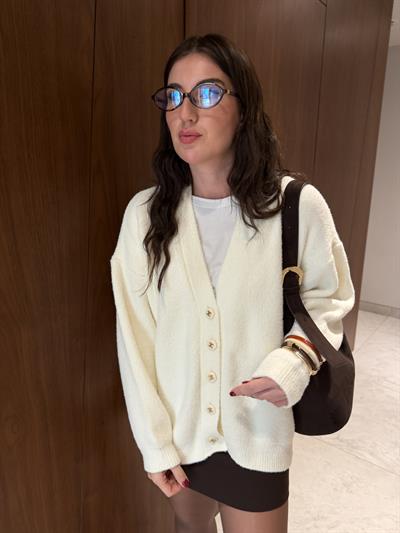 CLN Düğmeli , Yumuşacık , Ekru Triko Hırka