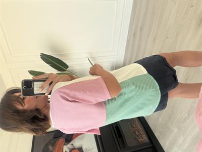 Arkası Kırmızı & Yeşil Poplin Detaylı Beyaz T-Shirt