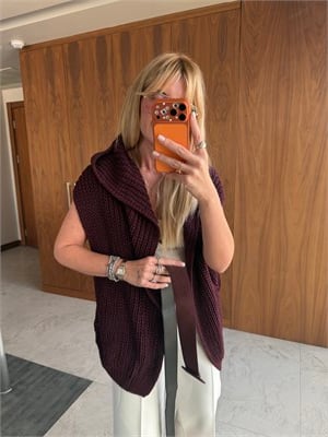 Süet Kemerli , Kapüşonlu , Mürdüm Triko Yelek