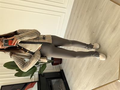 Bir Beden İncelten , Paçası Yırtmaçlı , Füme , Tayt Pantolon