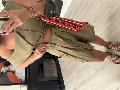 Omuz Dekolteli Haki Tasarım Keten Takım