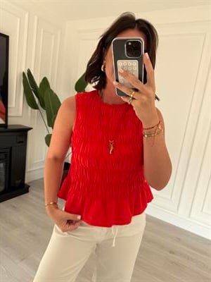 Büzgülü , Tasarım , Kırmızı Kolsuz Bluz