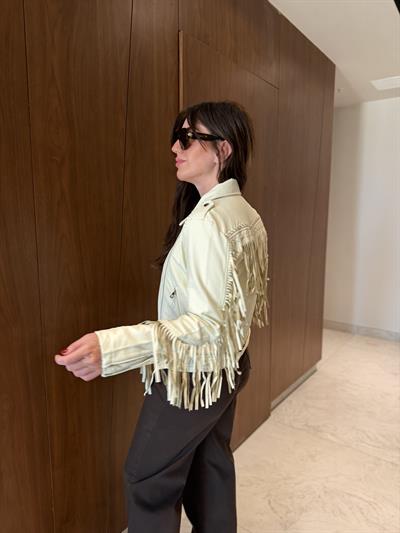 Püskül Detaylı , Ekru Deri Ceket