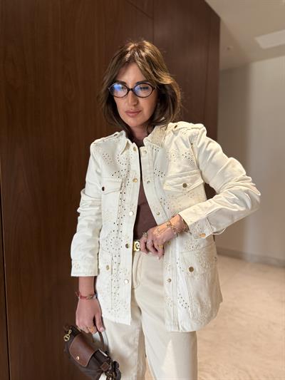 Gold Düğmeli , Fistolu , Bej Jean Ceket
