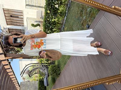 Beyaz Renk , Kraşlı Etek