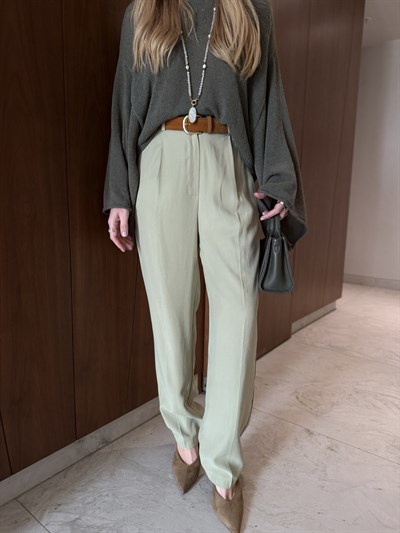 Orijinal Model , Süet Kemerli , Nil Yeşil , Tok Tencel Pantolon