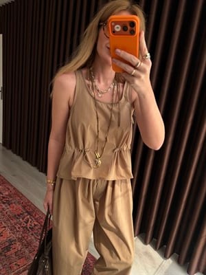 Orijinal Model , Belden Büzgülü , Camel Bluzlu Takım