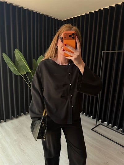 Orijinal Model , Siyah , Yandan Düğmeli , Premium Tok Tencel , Takım