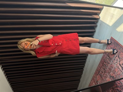 Orijinal Model , Asimetrik Kesim , Gold Düğmeli Kırmızı Gabardin Elbise