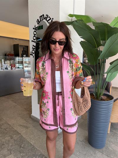 Pembe Desenli , Şort & Gömlek Takım