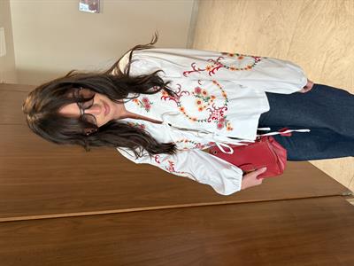 Renkli Nakış İşlemeli , Beyaz Ceket