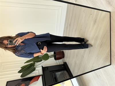 Bir Beden İncelten , Lacivert , Yırtmaçlı Paça Pantolon