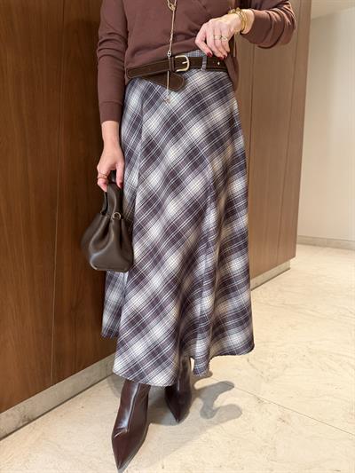 Süet Kemerli , Ekoseli Etek