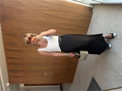 Deri Kemerli Siyah Saten Etek