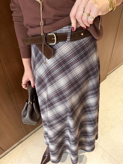 Süet Kemerli , Ekoseli Etek