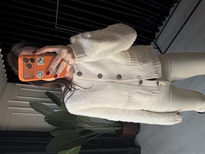 Orijinal Model , Tasarım Düğmeli , Ekru , Teddy Triko