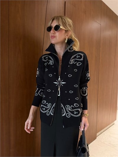 Orijinal Model , Dik Yaka , Çift Fermuarlı , Siyah Şal Desenli Triko