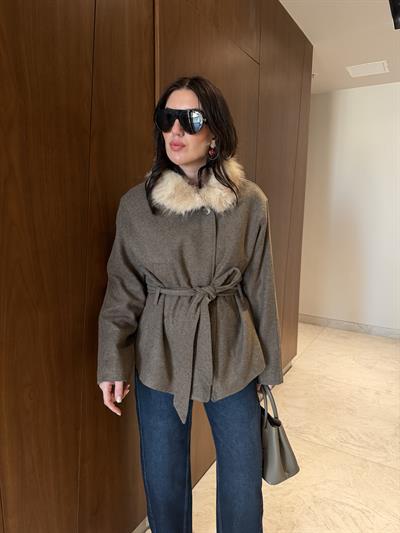 Peluş Yaka , Kahve , Kuşaklı Kaşe Kaban